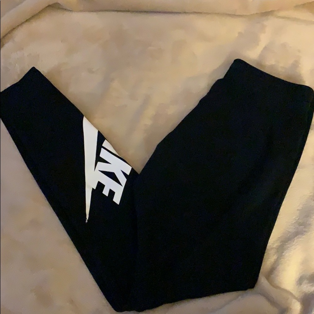 Nike leggings